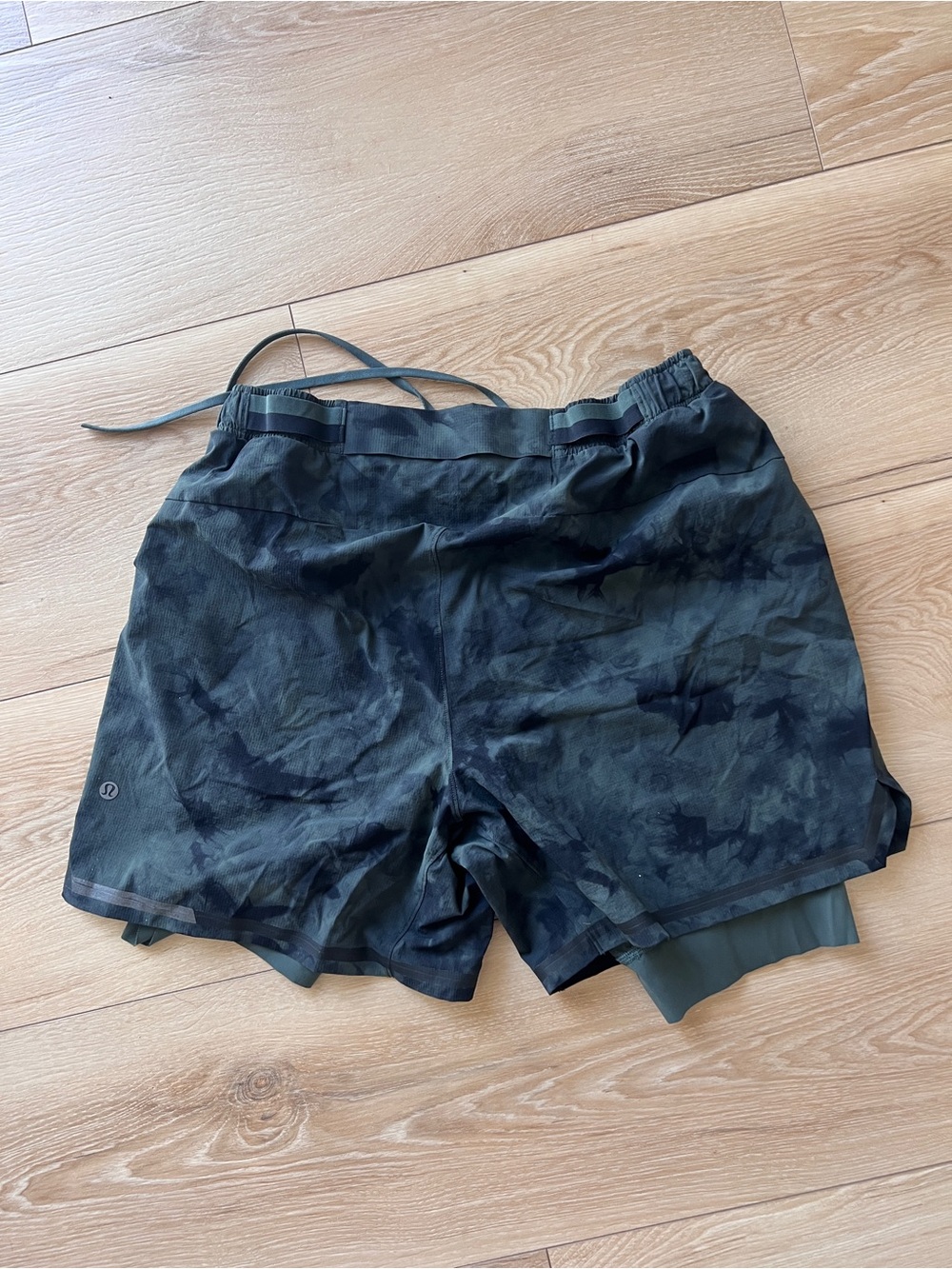 lululemon athletica Men’s Black Camo Two-in-One Athletic Shorts